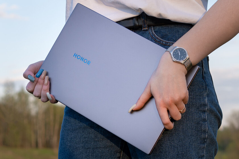 Обзор HONOR MagicBook 14 (2021): новое железо для проверенного корпуса