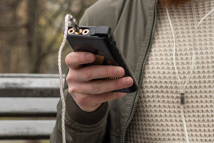 Один динамический излучатель может быть Hi-Fi: обзор FiiO FD5