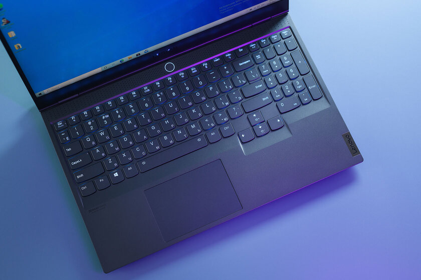 На что способен ноутбук с Core i9 и RTX 2060. Обзор Lenovo Legion Slim 7 — Снаружи и на ощупь. 10