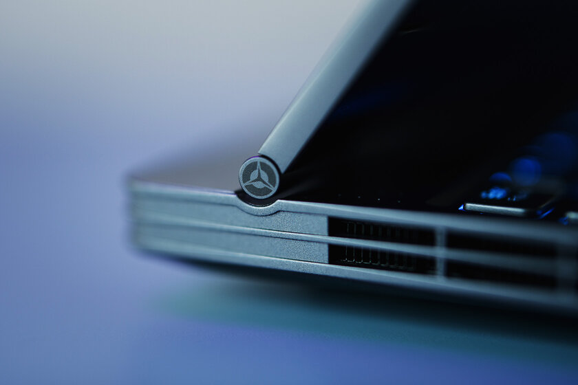 На что способен ноутбук с Core i9 и RTX 2060. Обзор Lenovo Legion Slim 7 — Снаружи и на ощупь. 5