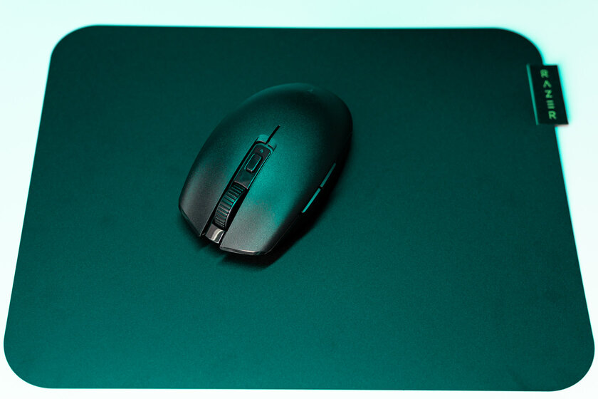 Комбинация ноутбучной и игровой мышек: обзор Razer Orochi V2 с ковриком Sphex V3