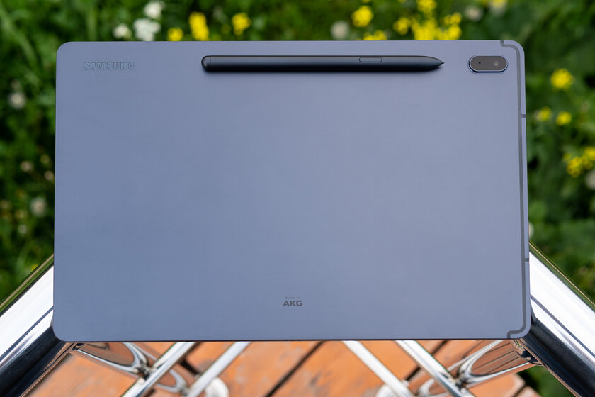 Опыт использования Galaxy Tab S7 FE: огромный дисплей и стилус в комплекте