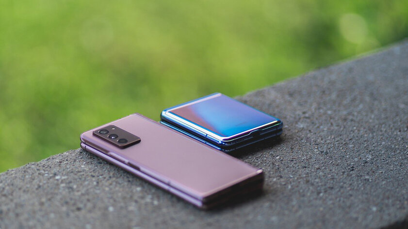 4 подхода, которые сделают складные смартфоны популярными. Samsung, присмотрись!