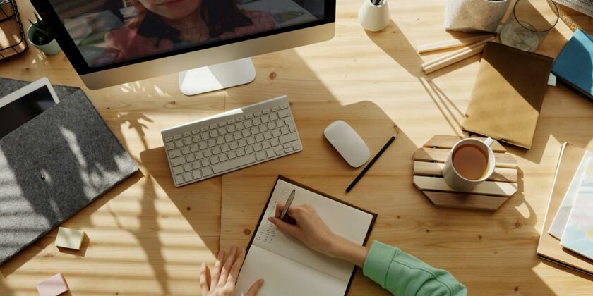 Опрос ВКонтакте показал, какие предметы школьники считают самыми бесполезными