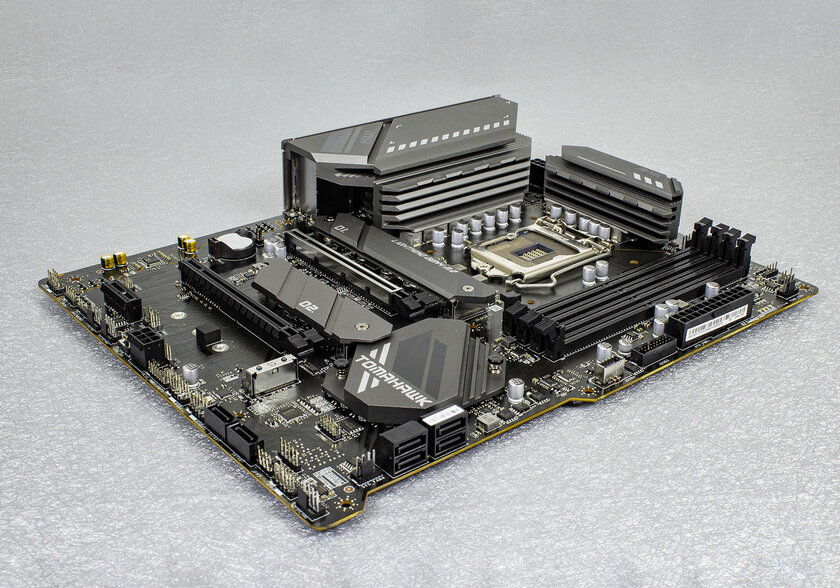 Обзор материнской платы MSI MAG B560 TOMAHAWK WIFI