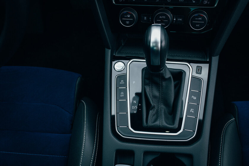 Классика Volkswagen на каждый день. Тест-драйв Passat 2021