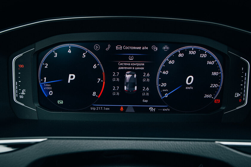 Классика Volkswagen на каждый день. Тест-драйв Passat 2021