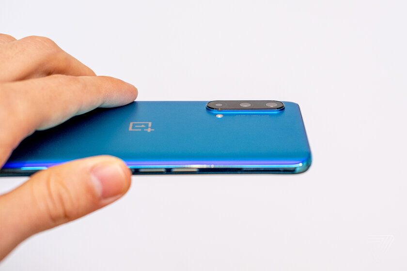 Как базовый Nord, только дешевле и проще. Обзор OnePlus Nord CE 5G