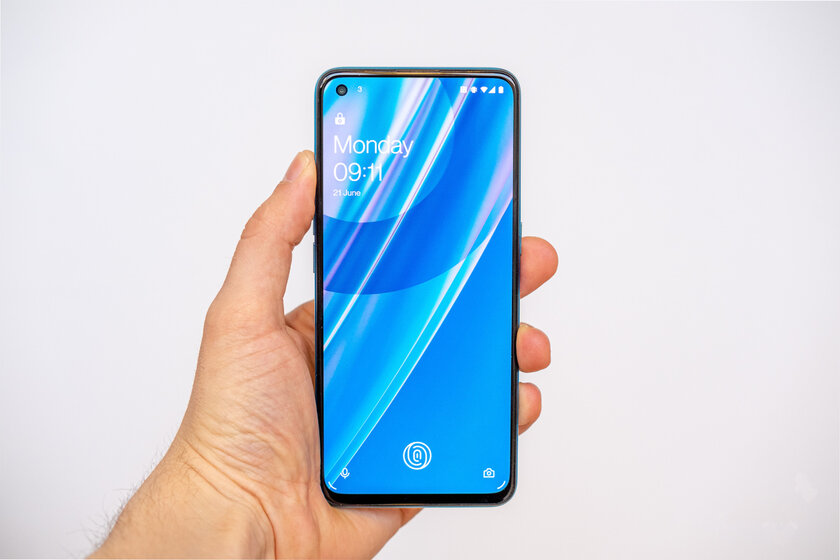 Как базовый Nord, только дешевле и проще. Обзор OnePlus Nord CE 5G
