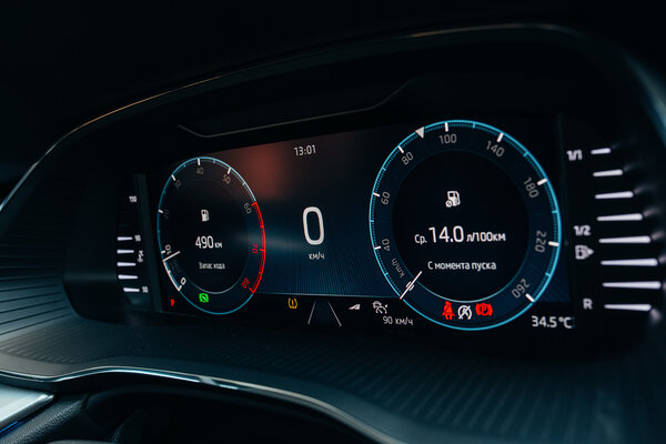 Если бы я покупал автомобиль, то это был бы он. Тест-драйв Skoda Octavia A8 — «Умная» и «красивая» начинка. 24
