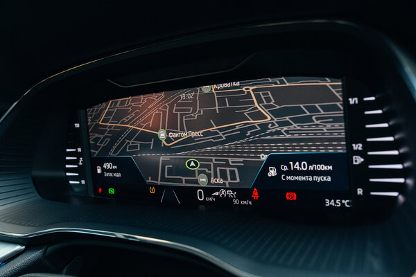 Если бы я покупал автомобиль, то это был бы он. Тест-драйв Skoda Octavia A8 — «Умная» и «красивая» начинка. 25