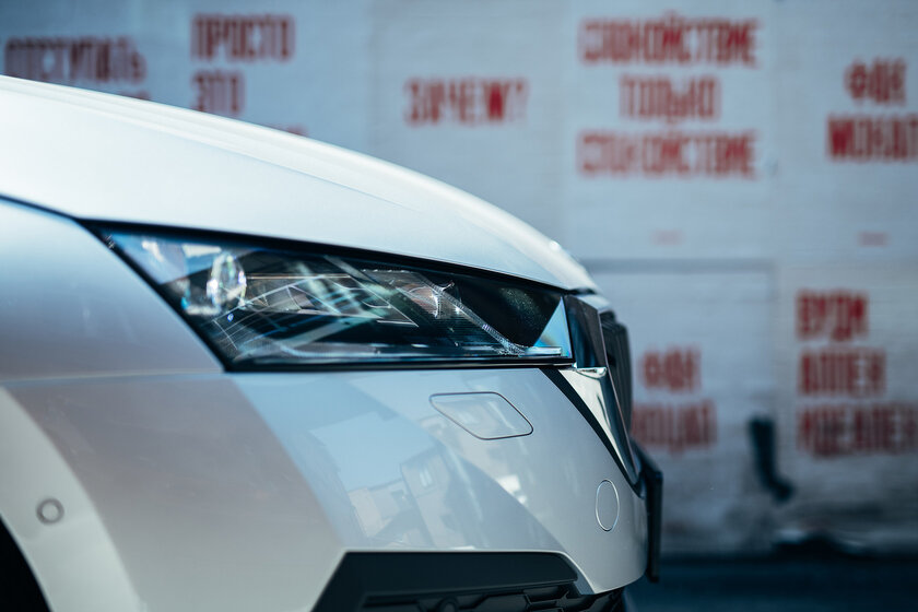 Если бы я покупал автомобиль, то это был бы он. Тест-драйв Skoda Octavia A8 — «Умная» и «красивая» начинка. 27