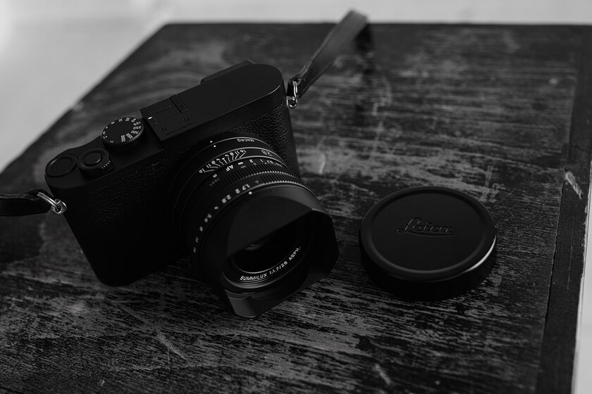 Чёрно-белый мир глазом премиального фотоаппарата. Обзор Leica Q2 Monochrom