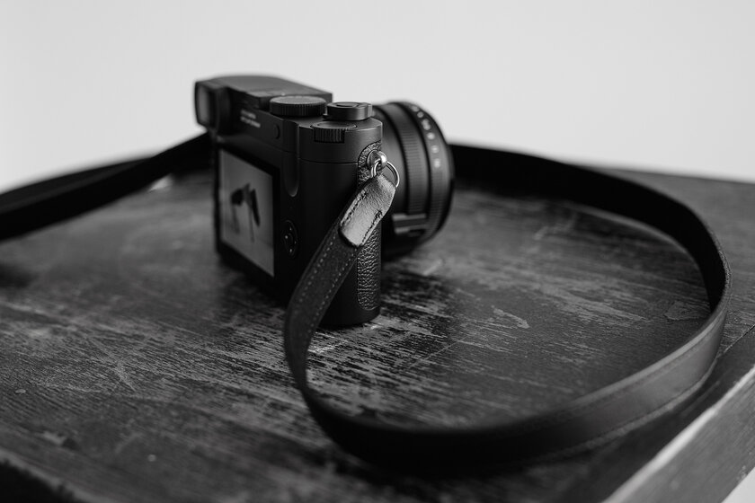 Чёрно-белый мир глазом премиального фотоаппарата. Обзор Leica Q2 Monochrom