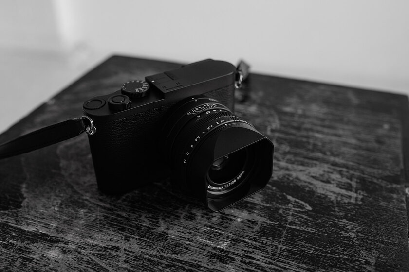 Чёрно-белый мир глазом премиального фотоаппарата. Обзор Leica Q2 Monochrom