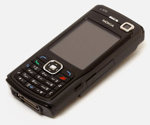 10 легендарных смартфонов Nokia на Symbian. Раньше мобильники были разнообразными