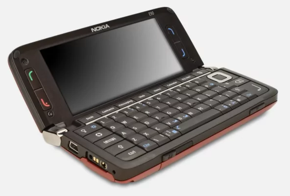 10 легендарных смартфонов Nokia на Symbian. Раньше мобильники были разнообразными