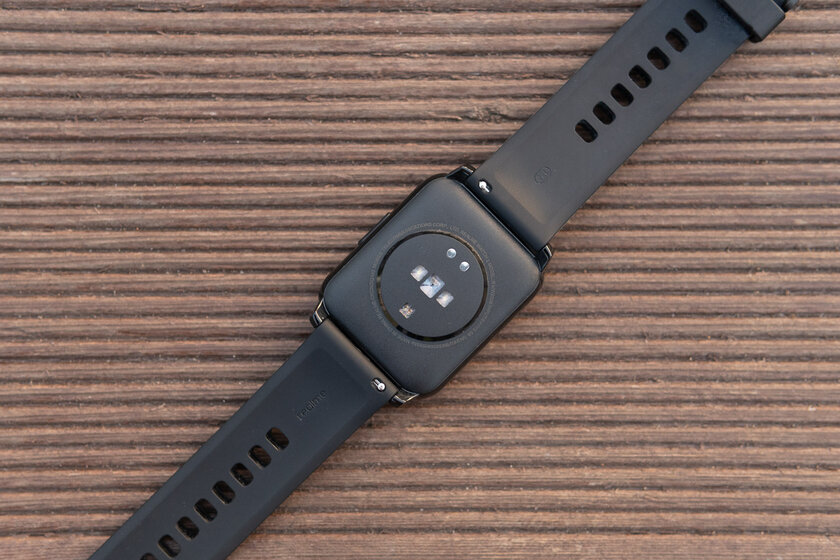 Неприхотливые часы, которым не нужно много внимания. Обзор Realme Watch 2