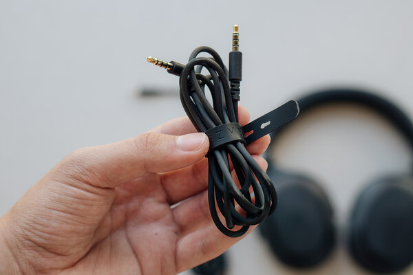 Игровые наушники, о которых никто не догадается. Обзор недорогих Razer Barracuda X — Комплектация. 5