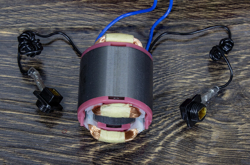 Обзор гравера (мини-дрели) HIPER HMD135A: без недостатков одноклассников