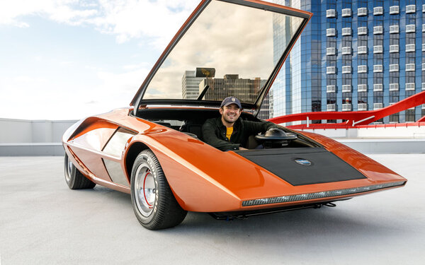 10 очень странных авто из XX века. Например, рабочая малышка весом 59 кг