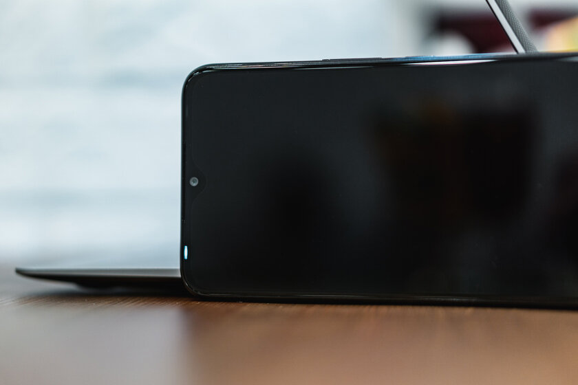 Infinix Hot 10s спустя 2 недели: полный обзор новинки