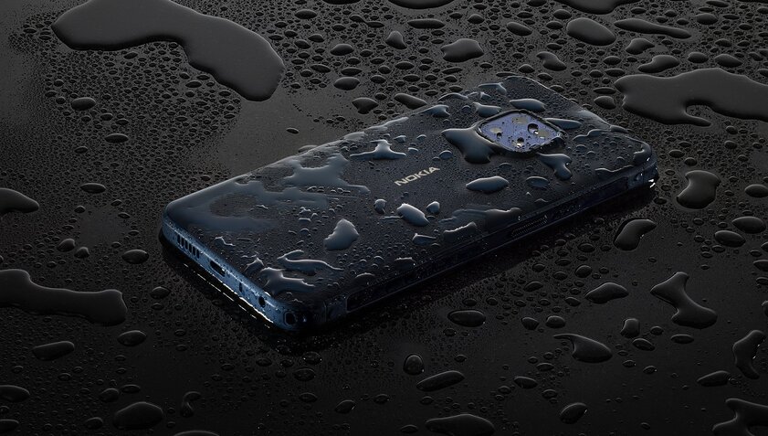 Неубиваемый смартфон, легендарный кнопочник и не только: Nokia выпустила в России сразу три новинки