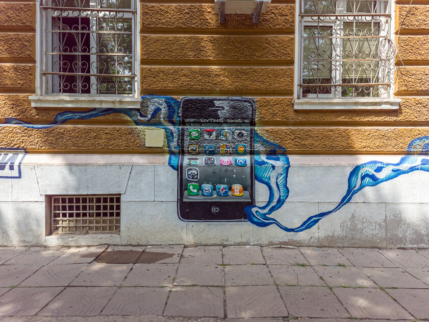 Сравнение камер Lumia 1020 и Xiaomi Mi 11 Ultra: легендарный камерофон против современного эталона