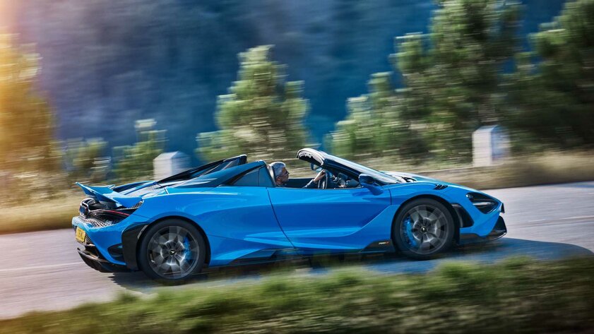 McLaren представила самый быстрый кабриолет в мире: до сотни за 2,8 секунды