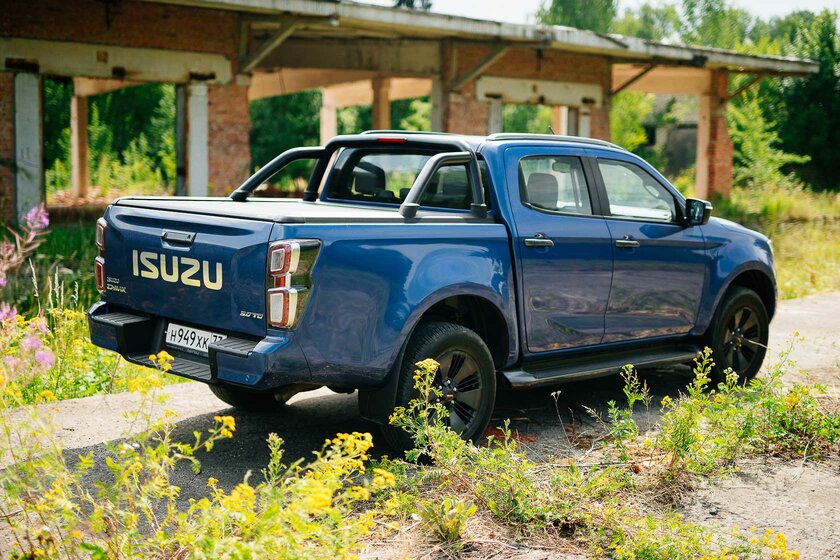 Пикап из Японии для наших глубинок. Тест-драйв Isuzu D-Max (2021)