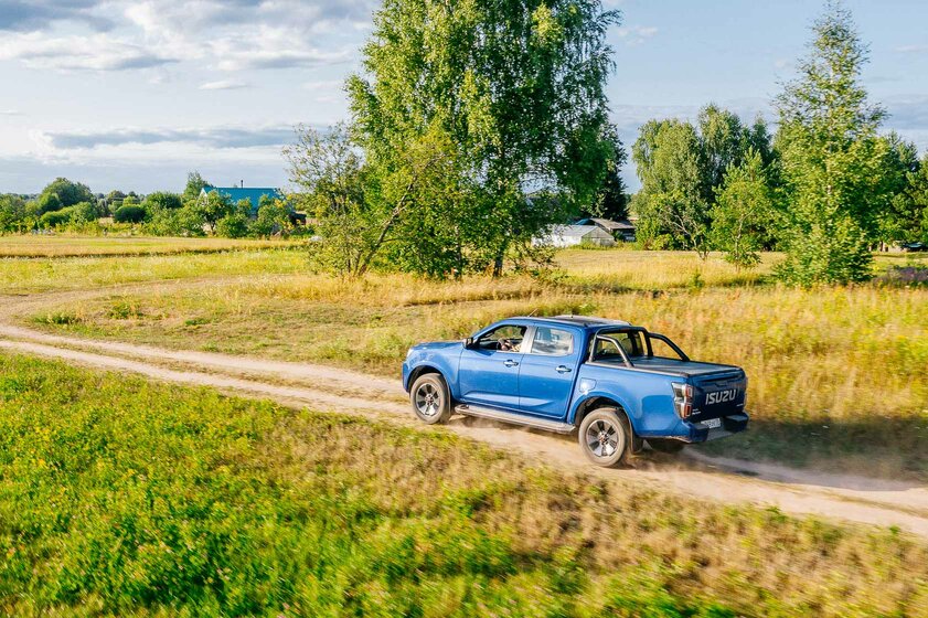 Пикап из Японии для наших глубинок. Тест-драйв Isuzu D-Max (2021)
