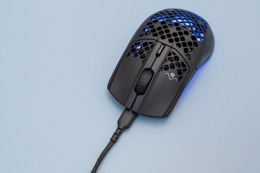 Дырчатый корпус — не элемент дизайна, а гениальное решение. Обзор SteelSeries Aerox 3 Wireless