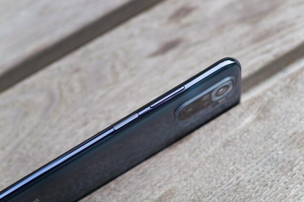 Обзор Redmi Note 10S (POCO M5s): после длительного использования разочаровал — Дизайн и эргономика. 5