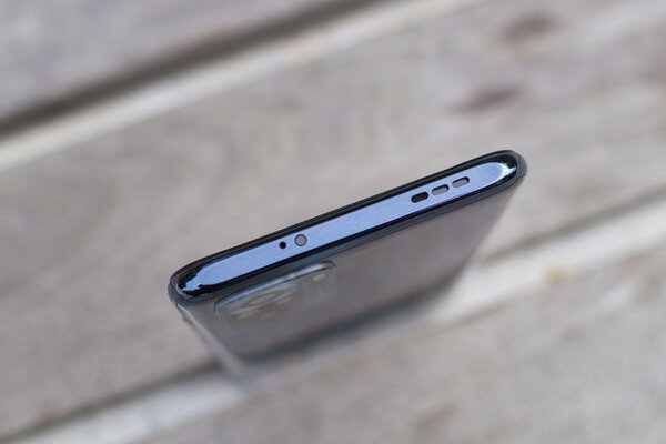 Обзор Redmi Note 10S (POCO M5s): после длительного использования разочаровал — Дизайн и эргономика. 8