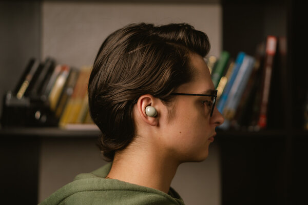 Эти наушники гораздо дешевле, чем должны стоить. Обзор Samsung Galaxy Buds 2 — Посадка. 2