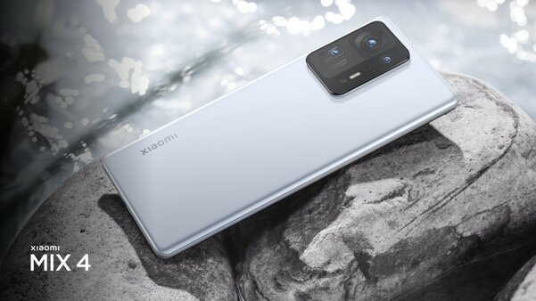 Xiaomi представила Mi Mix 4 — свой первый смартфон с замаскированной в экране камерой