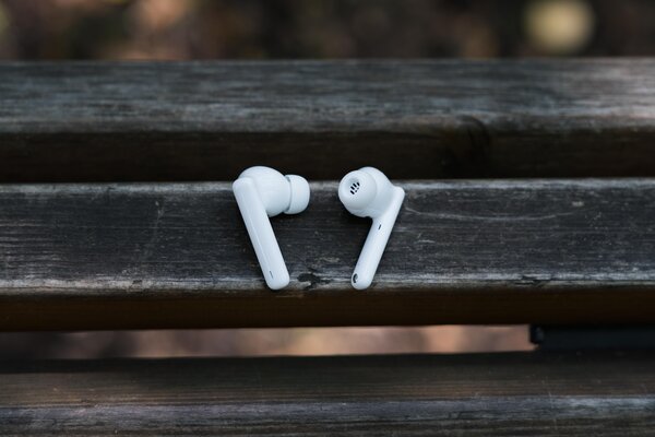 Если искали недорогие, но хорошие TWS-наушники. Обзор HONOR Earbuds 2 Lite