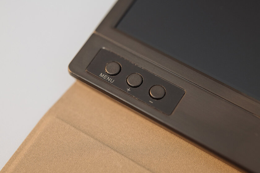 Для комфортной работы. Обзор экрана Prestigio Twinscreen 16 — Знакомство. 5