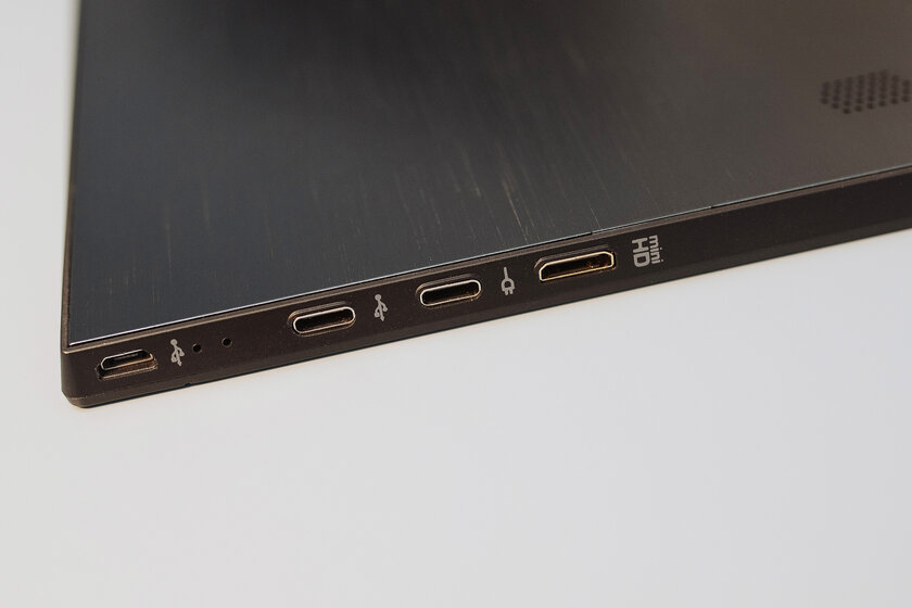 Для комфортной работы. Обзор экрана Prestigio Twinscreen 16 — Знакомство. 7