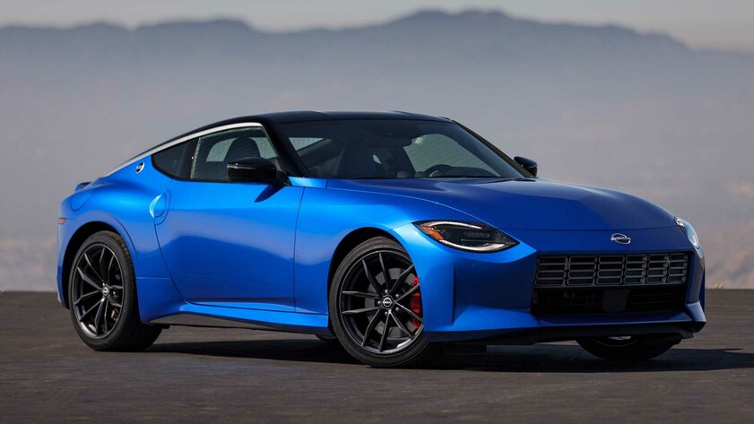 Nissan представила серийный спорткар Z: 405 лошадей, чёрная крыша и кузов от концепт-кара