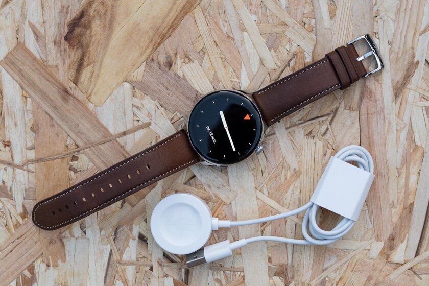 HarmonyOS пошла на пользу. Обзор Huawei Watch 3 после месяца использования — Автономность и зарядка. 1