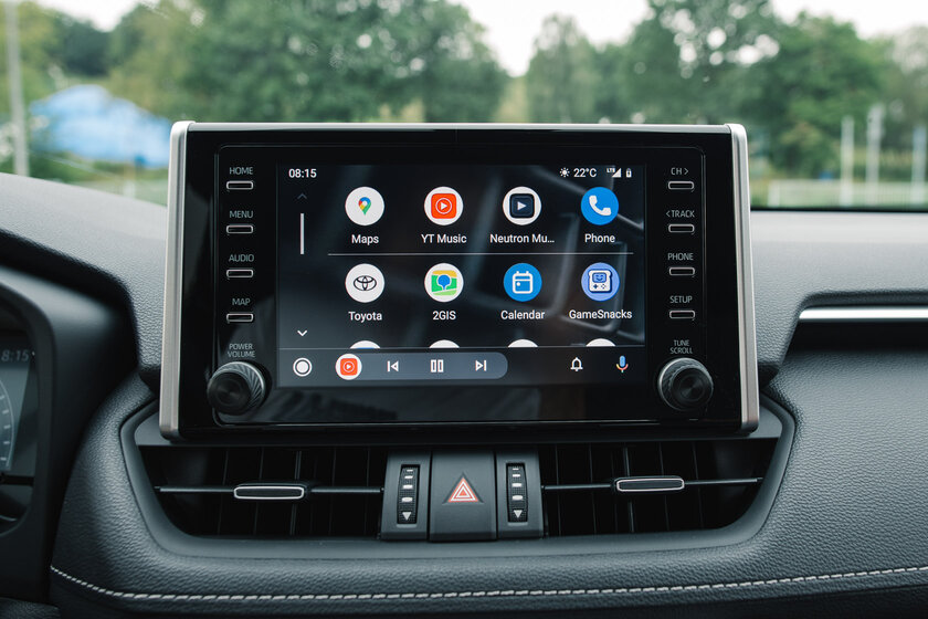 Бестселлер от Toyota, но есть вопросы. Тест-драйв RAV4 (2020) — Внутренний мир. 19