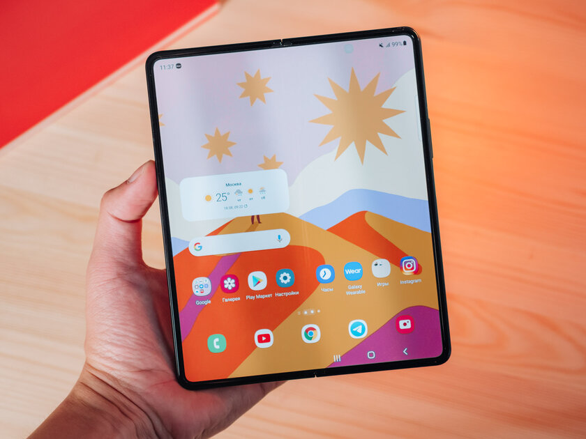 Хожу неделю с новым складным смартфоном Samsung, и… он удобен. Обзор Galaxy Z Fold 3 — Дисплеи. 2