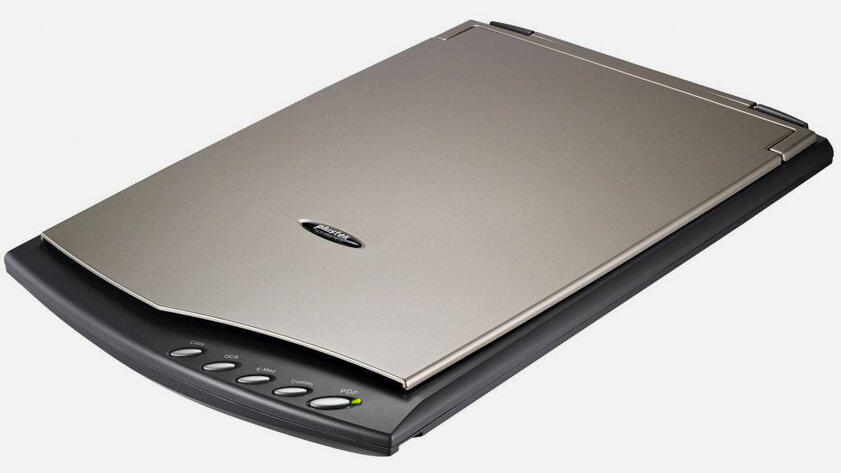 Какой сканер купить для дома или офиса в 2021: лучшие модели на любой бюджет — Plustek OpticSlim 2610 — от 6 510 рублей. 1