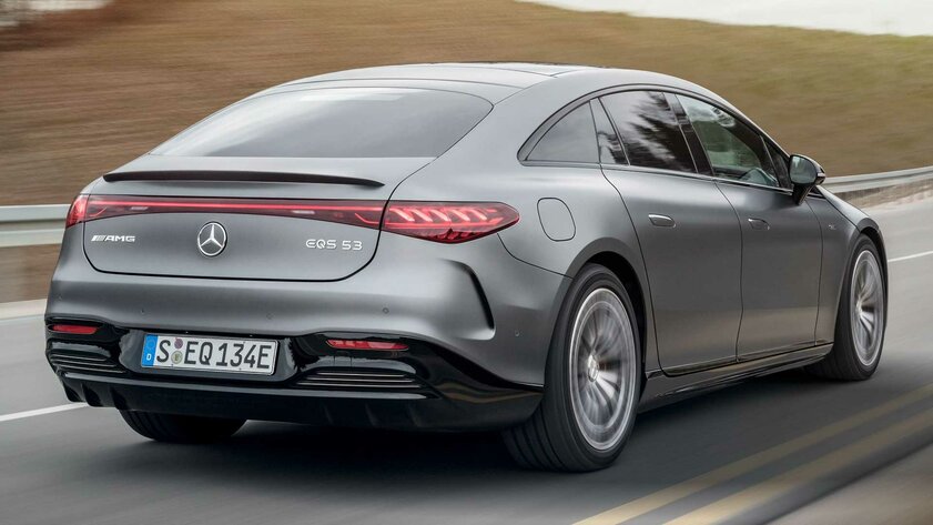 Mercedes-Benz представила пять электрокаров: от убийцы Tesla до кроссовера от Maybach