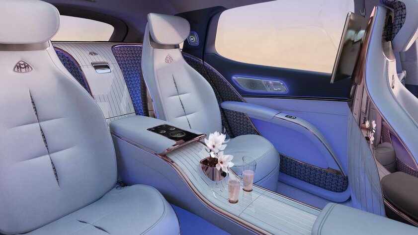 Mercedes-Benz представила пять электрокаров: от убийцы Tesla до кроссовера от Maybach