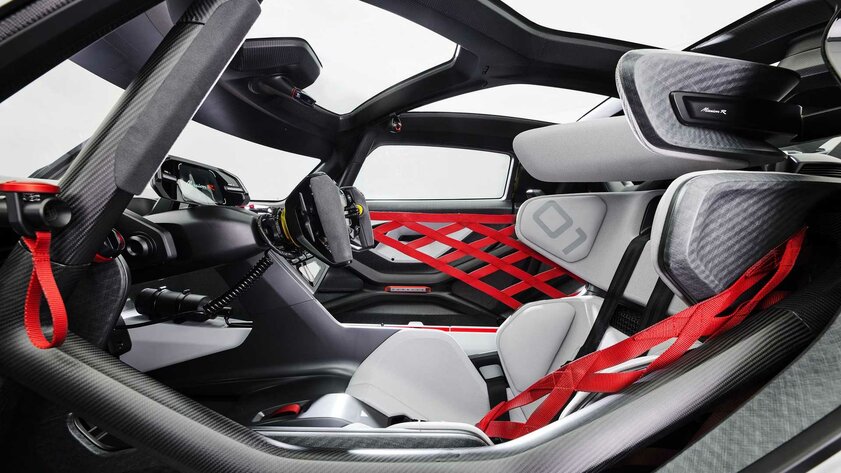 Porsche представила Mission R: гоночный электрокар на 1088 лошадей с нулевым вредом для экологии
