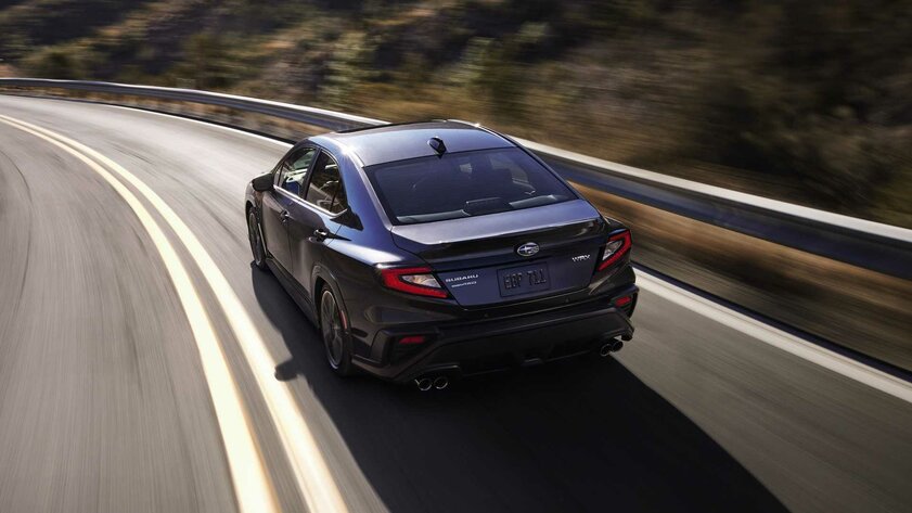 Subaru представила WRX 5-го поколения: 275 лошадей, полный привод и 11,6-дюймовый дисплей