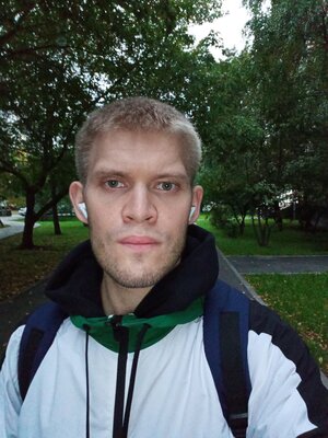 Бюджетный смартфон с рекордной автономностью и мощным процессором. Тестирую Realme C25s