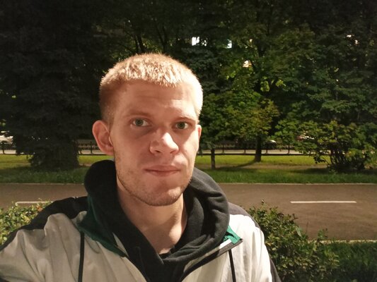 Бюджетный смартфон с рекордной автономностью и мощным процессором. Тестирую Realme C25s